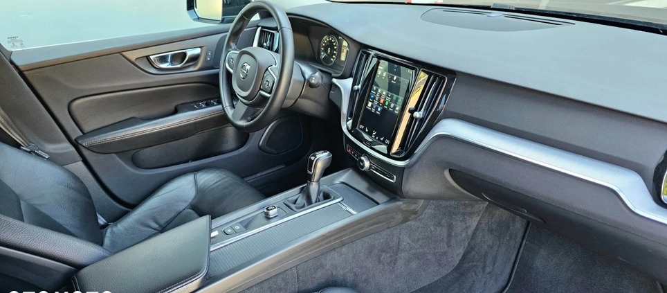 Volvo V60 cena 89900 przebieg: 115000, rok produkcji 2019 z Oława małe 667